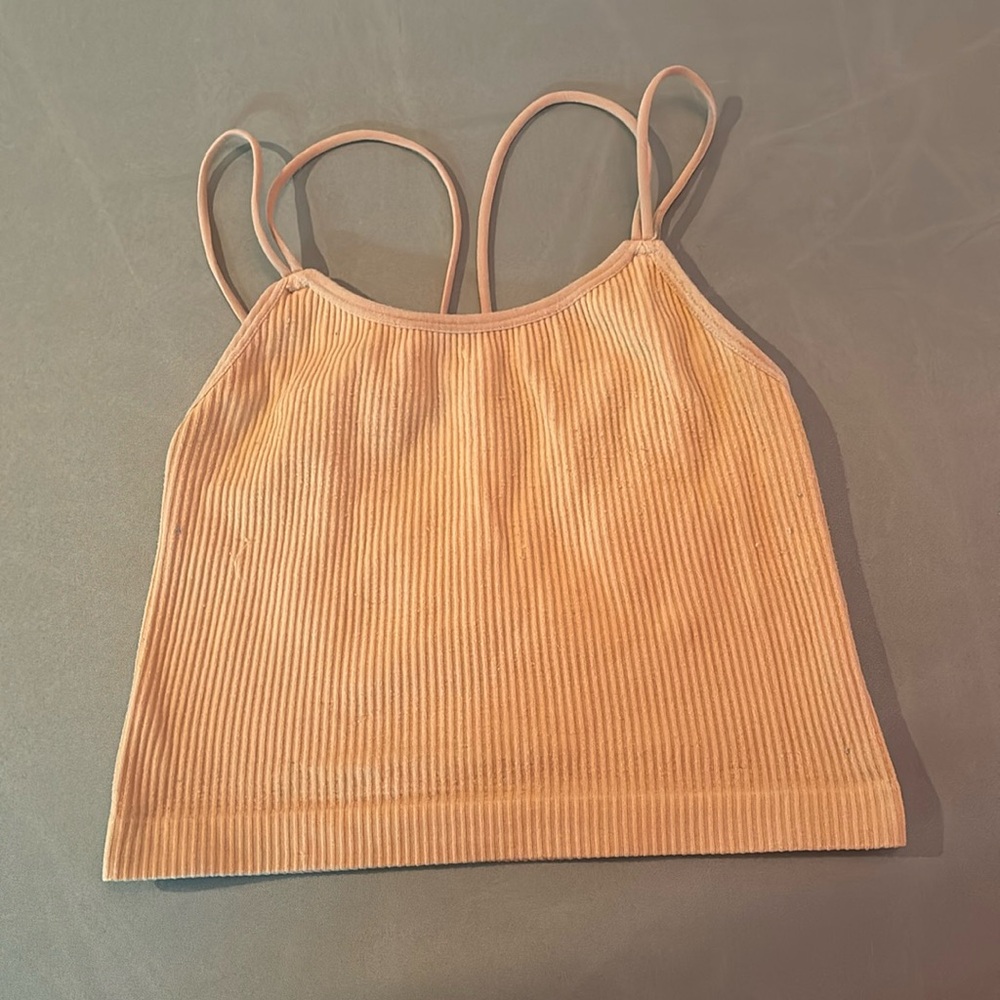 Pink ribbed top